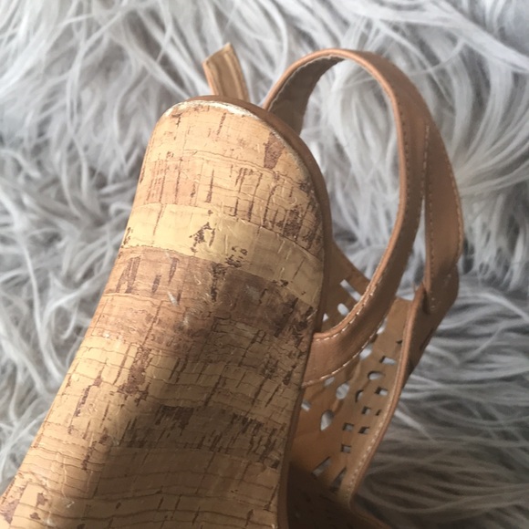 Brown Faux Cork Wedges - Picture 5 of 8